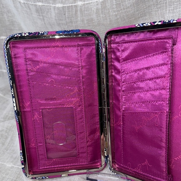 Vera Bradley Boysenberry Paisley Pattern Opera Wallet Style Clutch Designer EUC - Picture 15 of 16